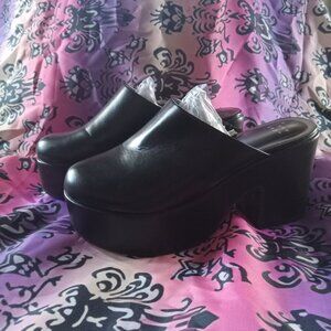 A New Day Black Platform Slip on Heels